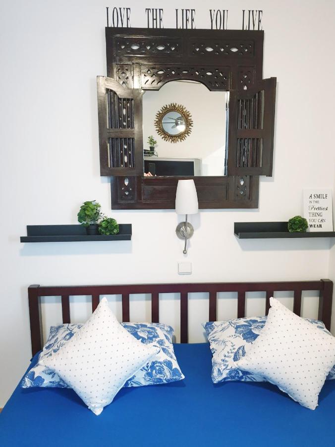 Apartments Sandra In The Historical Center Of The City Супетар Екстериор снимка